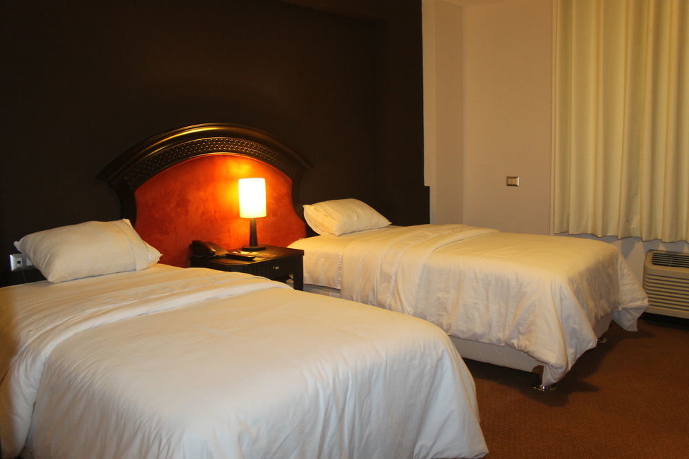 Rio Boutique Hotel Pucallpa Bagian luar foto