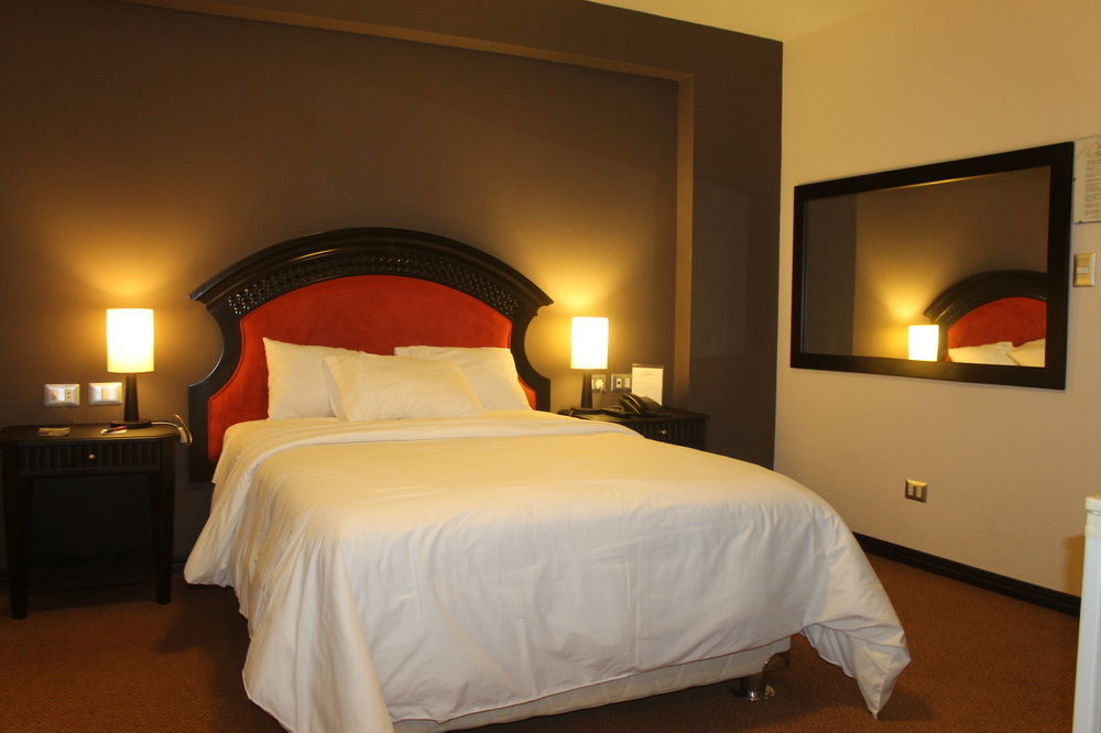 Rio Boutique Hotel Pucallpa Bagian luar foto